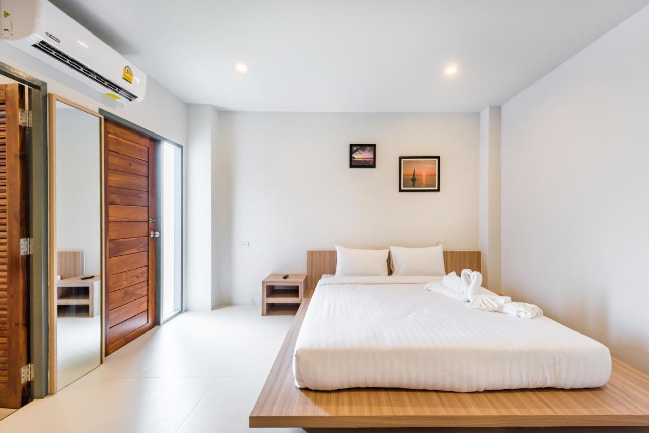 Phuket Marine Poshtel - Sha Plus Chalong Bagian luar foto