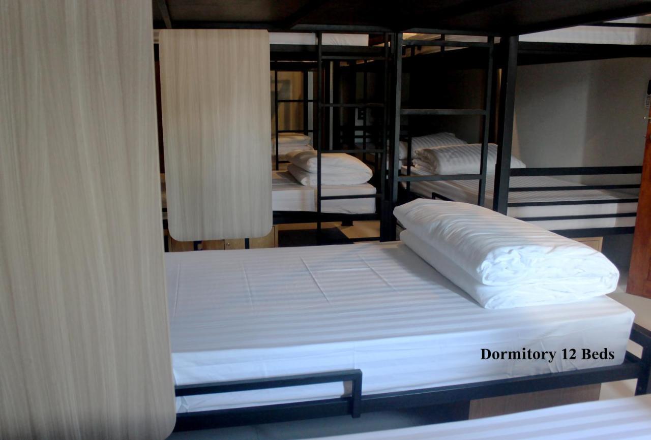 Phuket Marine Poshtel - Sha Plus Chalong Bagian luar foto